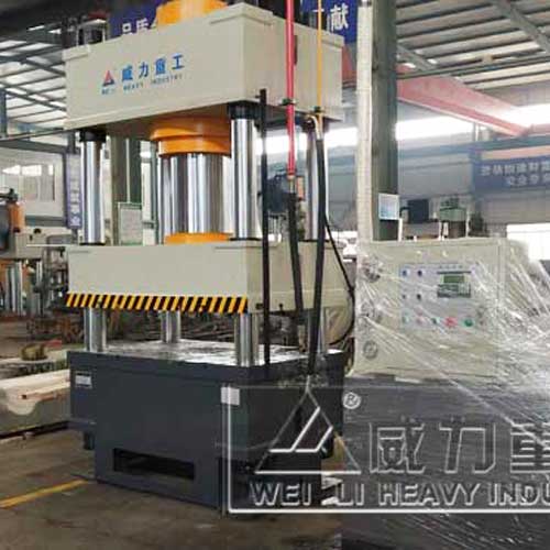 不銹鋼水箱沖壓板成型液壓機價格大約多少錢？